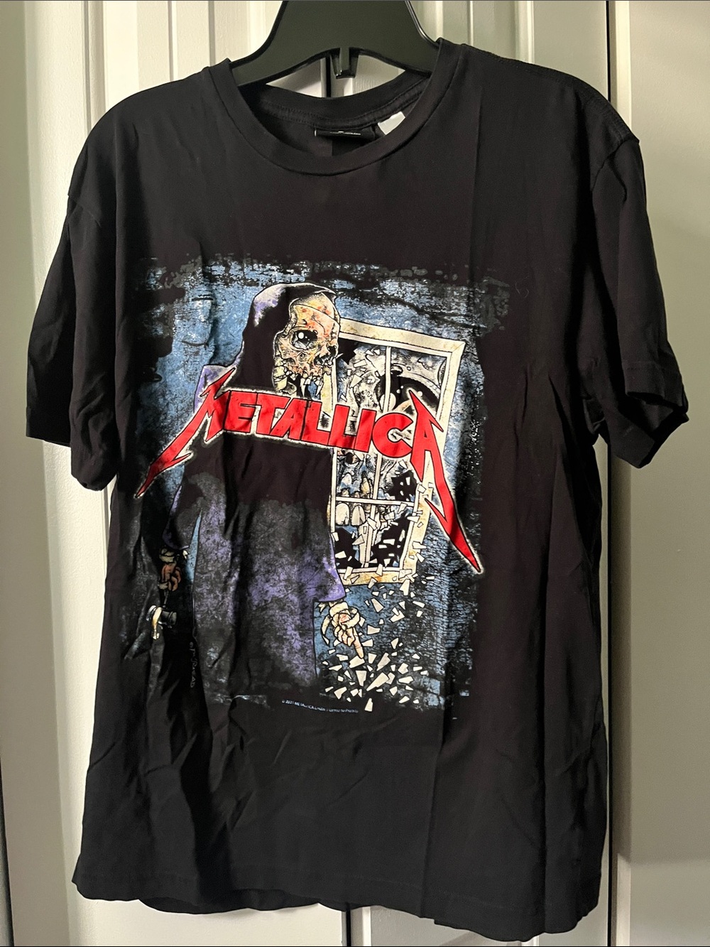 H&M Black Metallica Graphic Tee with Red Logo